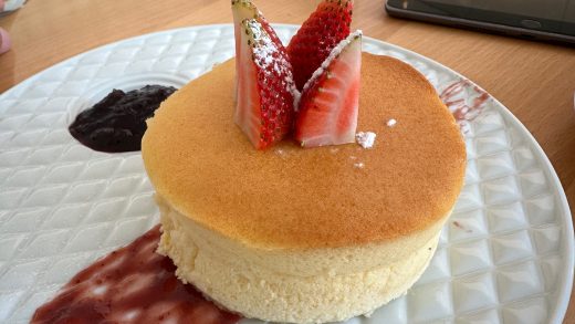 Japanese cheesecake from KOBEYa gluten-free restaurant in Dubai, UAE.
